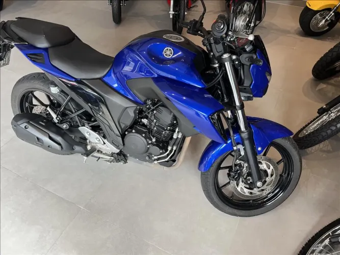 YAMAHA FAZER FZ25 CONNECTED ABS