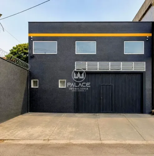 Barracão Comercial disponivel para Venda E Locação
