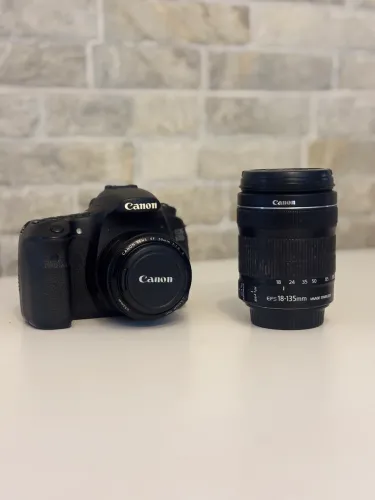 CANON 60D COM LENTE 50mm e 18-135mm