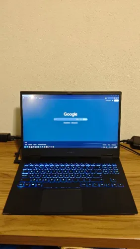 HP HP OMEN i5 10300H, 32GB ram, GTX 1660 TI, 1TB NVMEME
