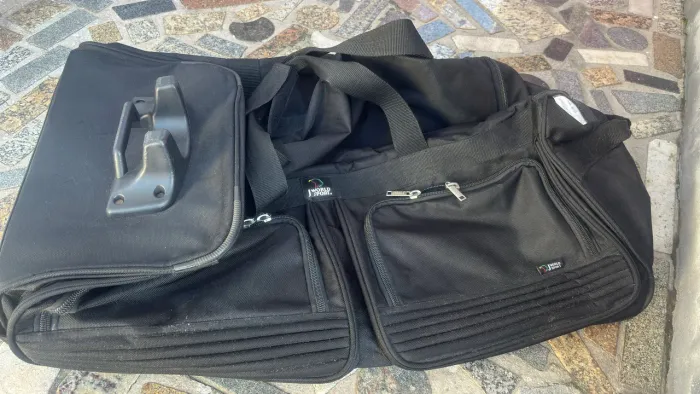 Vendo mala de viagem