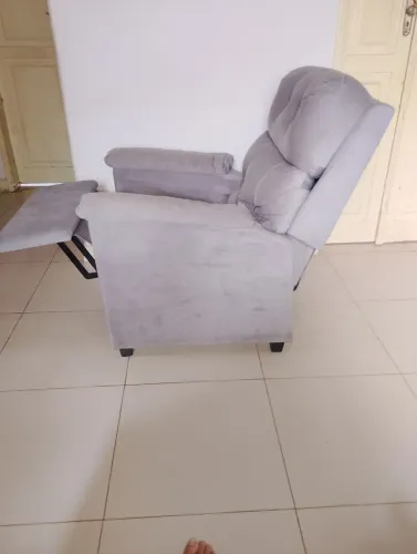 Poltrona reclinável