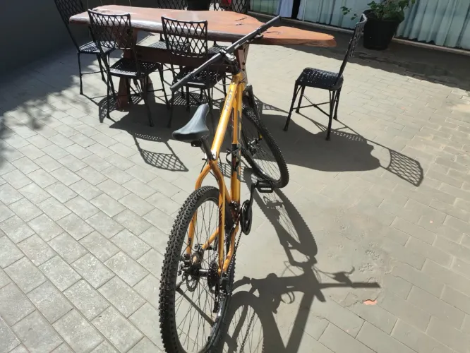 Bicicleta First, aro 29, quadro 19 