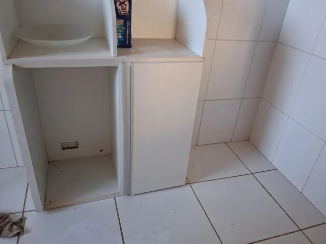 Vendo armário