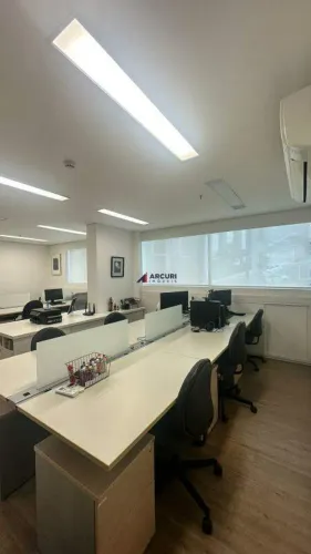 Conjunto de salas 120 m² Vila da Serra (Nova Lima) - Venda