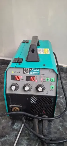 Máquina de solda