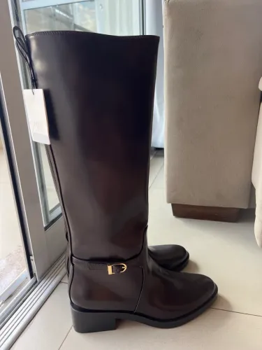 Bota Zara Couro 