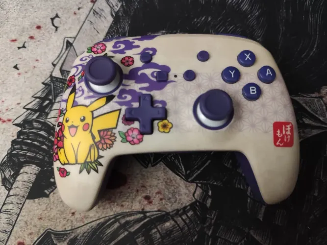 Controle PowerA Nintendo Switch Pokemon Blossom