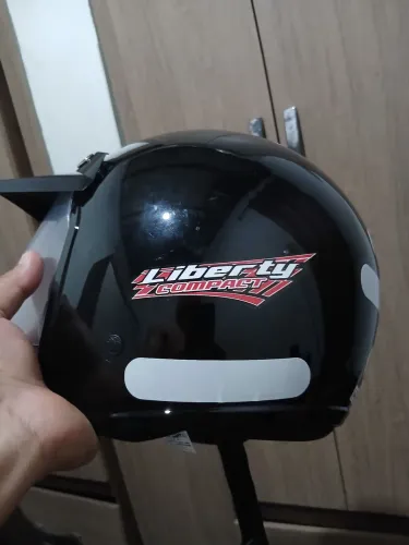 Capacete Liberty Compact