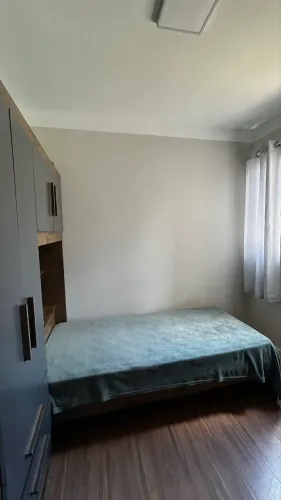 Guarda-Roupa Modulado Solteiro com Cama Embutida