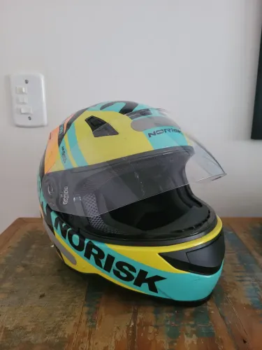 Capacete norisk