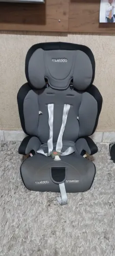 Cadeirinha marca kiddo de 9 a 36 kilos