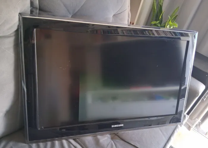 TV Samsung 32" Full HD LN32D550K1GXZD - P/ Peças ou Conserto<br>