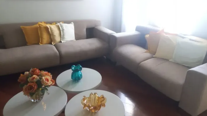 Sofa três e dois lugares