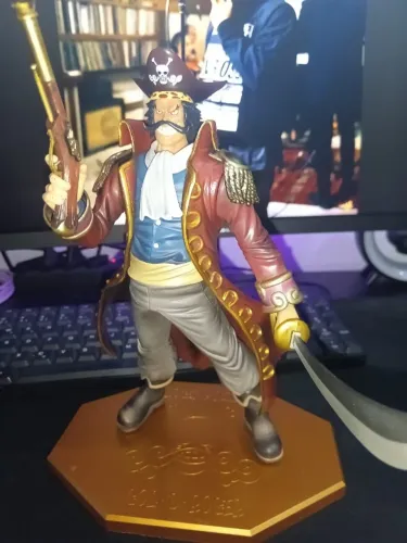 action figure One Piece P.O.P Gol D. Roger Megahouse