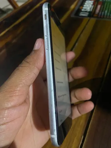 iPhone SE