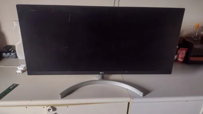 Monitor LG 29"