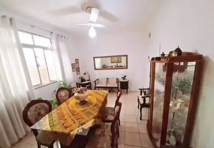 Apartamento 2 Dormitórios, 1 Suíte, 1 Vaga - Gonzaga - Santos - SP