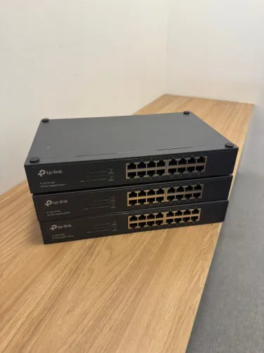 Switch TP-Link TL-SG1016D