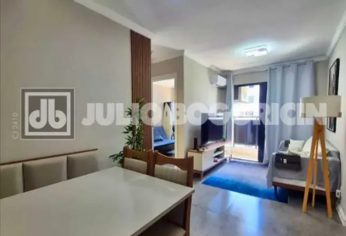 Apartamento : Padrão / Residencial / Recreio dos Bandeirantes