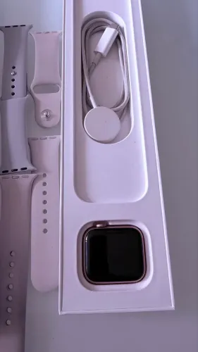 APPLE WATCH SE 40mm