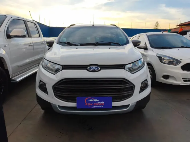 Ford Ecosport Freestyle 1.6 16V Flex 5P 2013