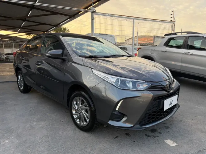 Toyota Yaris XS Sedan 1.5 Flex 16V 4P Aut. 2023