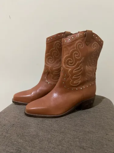 Bota Arezzo 