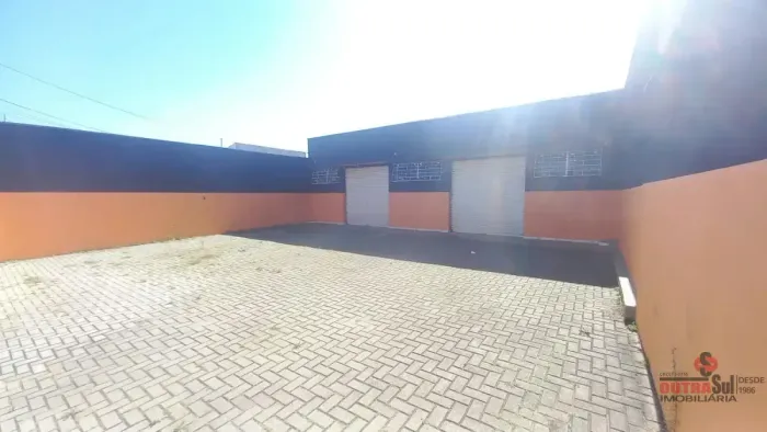 Loja no Xaxim de 98,10 m² - LO0083-OUT