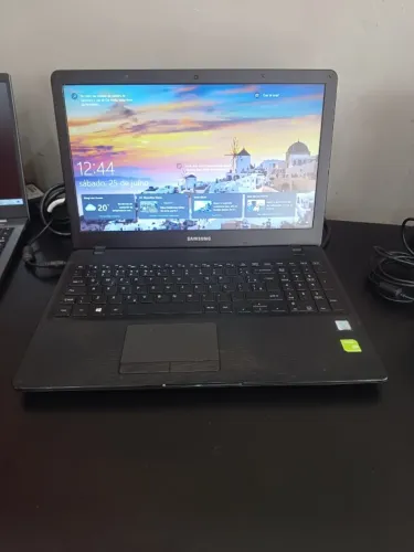 NOTEBOOK SAMSUNG I5 - TELA 15.6 8GB SSD 120GB - PL VIDEO 2GB