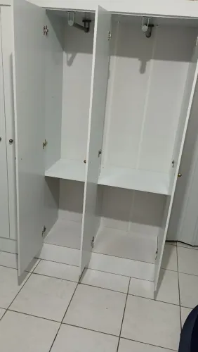 Guarda Roupas ?