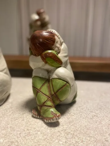 Bibelô porcelana antiga 