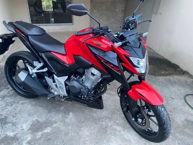 Cb Twister 300f