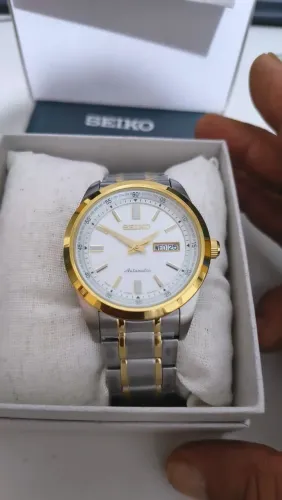 Relógio Seiko automático.
