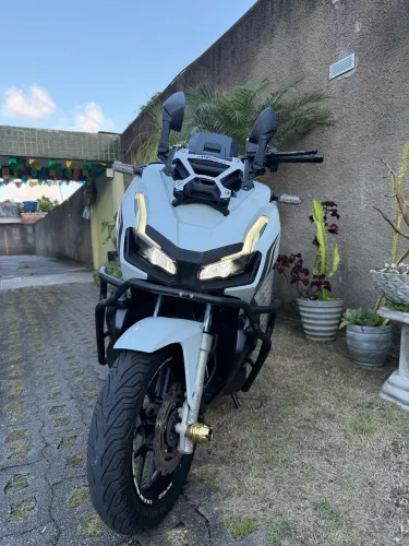 HONDA ADV 150 - Único Dono