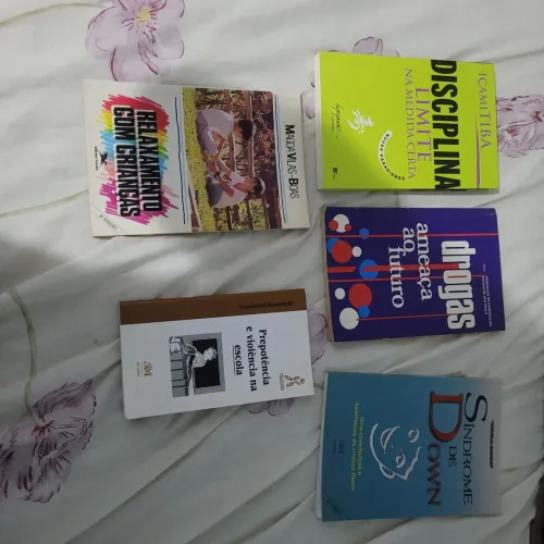 Kit 5 Livros de Psicologia Infantil e da Adolescência  Usados