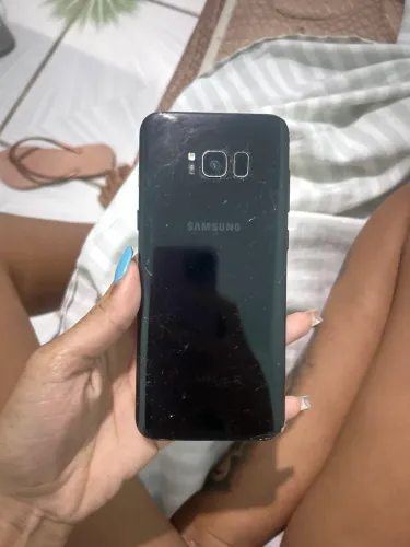 S8+ tela com defeito 