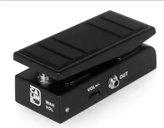 Pedal de efeito Caline CP-520 Wah-Wah e Volume. 