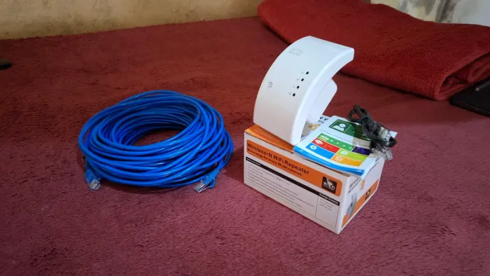 Kit Repetidor Wi-Fi Wireless-N + Cabo de Rede Ethernet 20 Metros