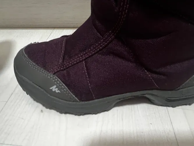 Bota de neve Quechua tamanho 31