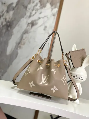 Bolsa em couro Louis Vuitton