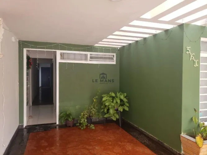 Casa à venda em Piracicaba, Centro, com 4 quartos, com 240.96 m²
