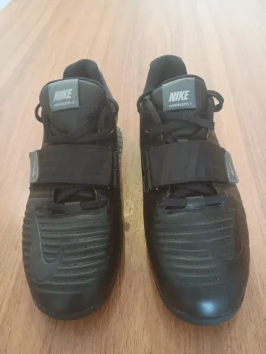 Tênis de Powerlifting para agachamento Nike Romaleos, masculino, masculino preto, n. 41
