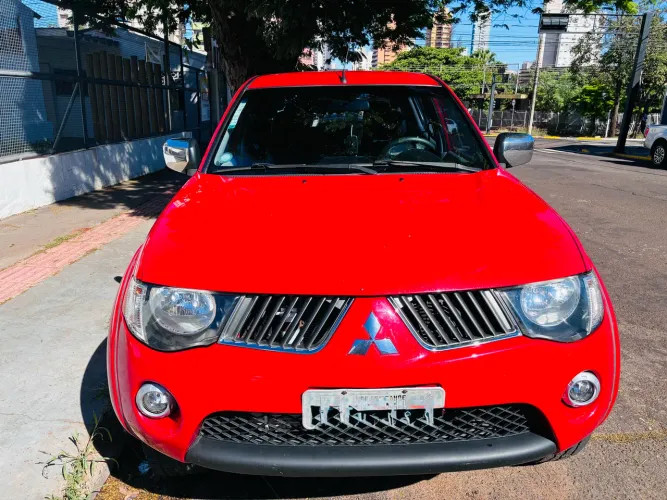 Mitsubishi L200 Triton HPE 3.2 CD TB Int.diesel AUT 2010
