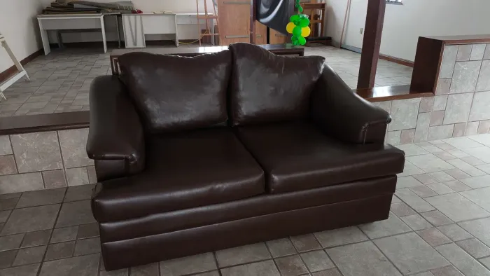 Sofá De couro 