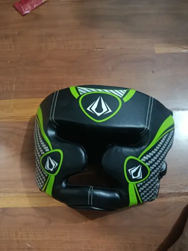 Proteção de rosto para muay thai