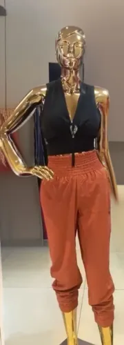 Calça cabri