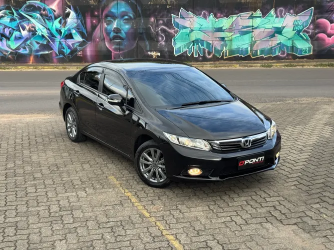 Honda Civic Sedan LXR 2.0 Flexone 16V Aut. 4P 2014