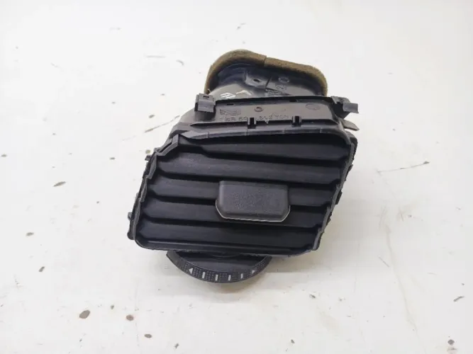 Difusor Ar Esquerdo Vw Golf Gti 2.0 Turbo 2015 5gm819703