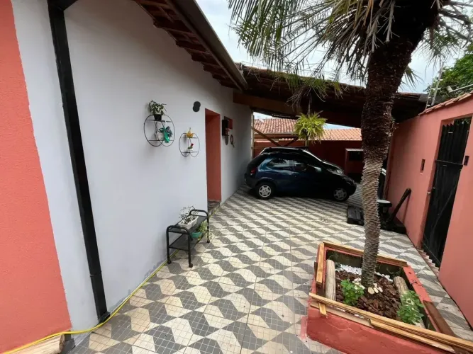 Casa com 2 dormitórios à venda, 60 m² por R$ 318.000,00 - Jardim Santa Catarina - Taubaté/